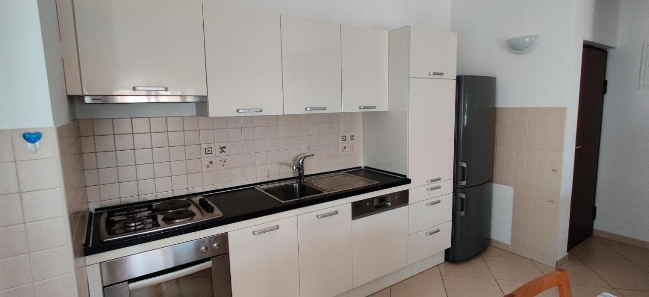 Apartment Dea Trogir Buitenkant foto